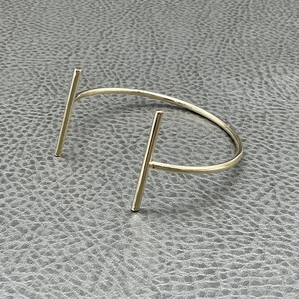 Gold Tone Bar‎ Cuff Bracelet Womens 7.5 In Open Minimalist Modern Jewelry Style